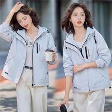 小个子短外套女日常休闲风聚酯纤维单件纯色连帽短款连帽防风，女装短外套，悦祺