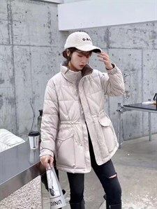 冬季羽绒服收腰款图片