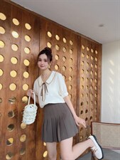 夏季清纯花叶领短T搭配纯色百褶裙，其它，知否