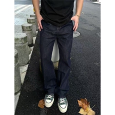蓝色
