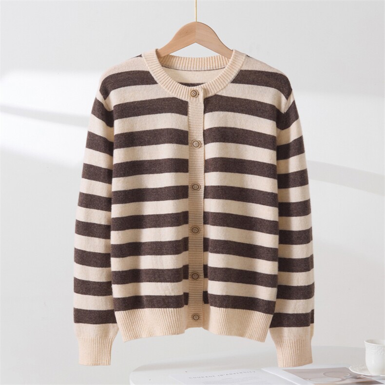 12针色道圆领开衫，女装羊毛衫，西欧羊绒