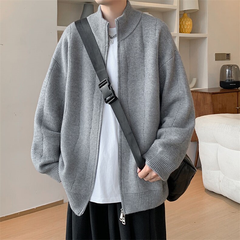 双拉链开衫毛衣男秋冬季高街潮牌宽松设计感线衣叠穿立领针织外套，男装针织衫/毛衣，电商A169