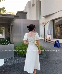 现货 花朵挂脖连衣裙,女装连衣裙,东町