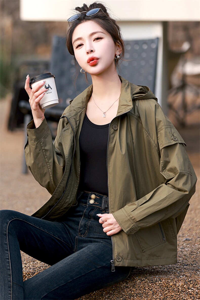 蝙蝠袖风衣短外套女春秋2025新款高级感棉质小个子宽松休闲冲锋衣,女装短外套,丽影随形