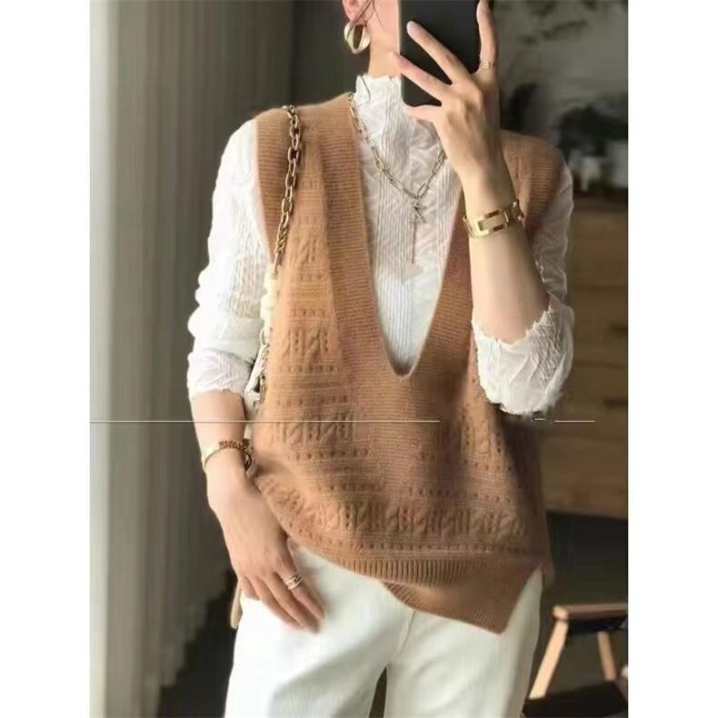 2024秋冬新款羊毛女士挑空深V羊毛背心马甲，女装马甲，胜酷羊绒