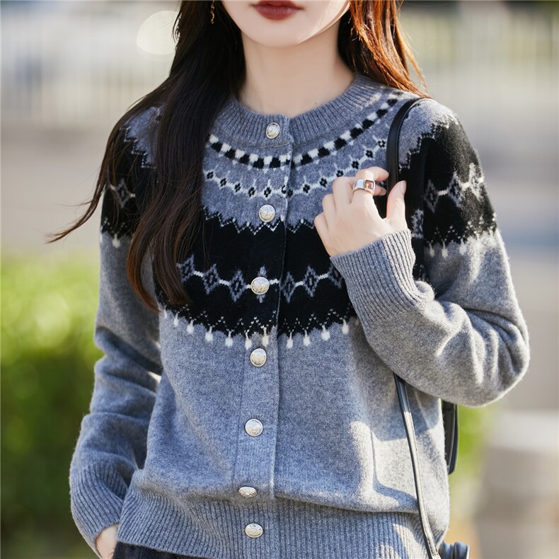 法式费尔岛提花针织衫女2025秋冬新款加厚保暖高端洋气长袖毛衣潮，女装针织衫/毛衣，片语羊绒