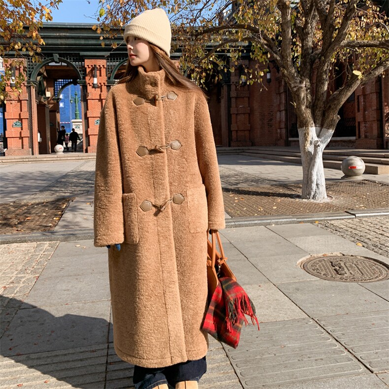 好数据现货25年冬装新款门襟牛角扣皮毛一体女182A-8585P225K338，女装皮草，浙宝182A