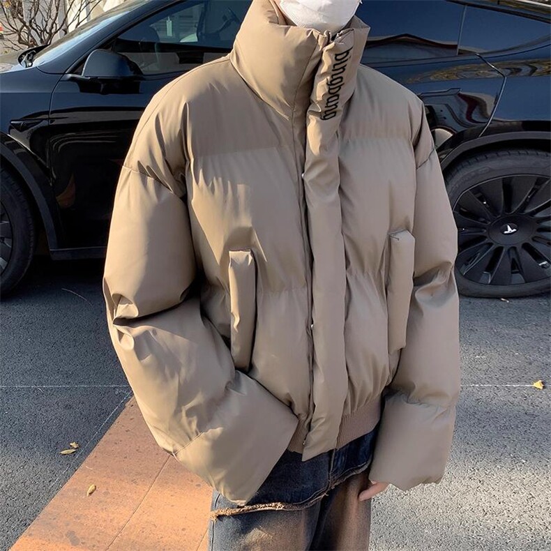 现货冬季三防重磅硬挺boxy短款羽绒刺绣立领PU皮棉衣外套加厚棉服，男装棉衣，电商A486-1