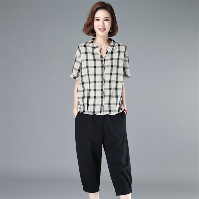 2021年夏季时尚方格V领短袖百搭舒适百搭两件套,女装套装/套裙,丽影随形