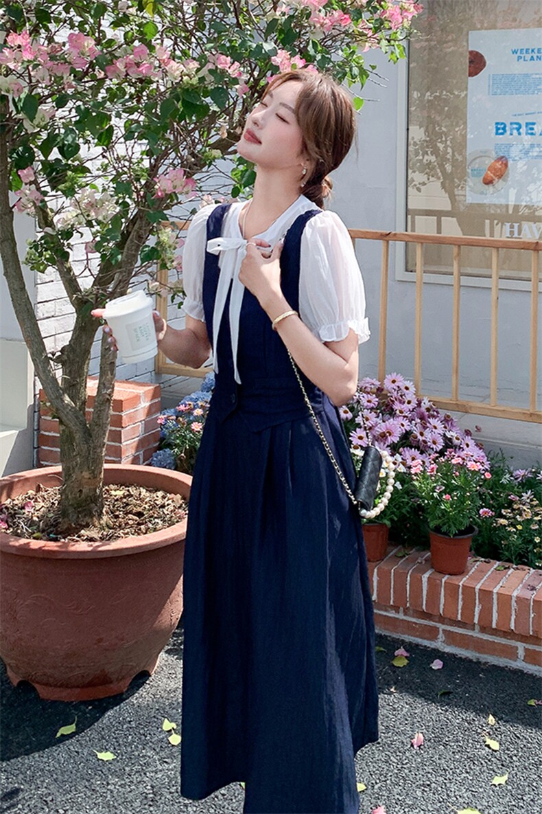 深蓝色假两件蝴蝶结连衣裙2025新淡人初夏流行漂亮小个子法式裙子,女装连衣裙,2C285