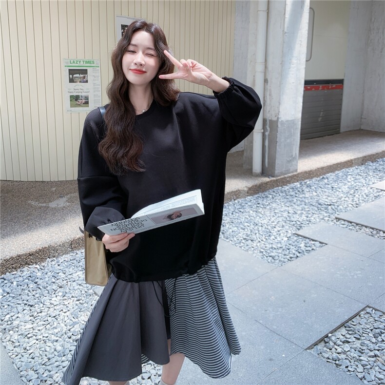 假两件拼接黑色卫衣连衣裙女春秋季2025新款小个子轻熟小众不撞款,女装连衣裙,2C236