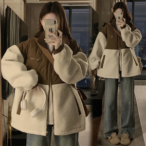 C860-P120羊羔毛拼色连帽加厚夹棉外套学生棉服