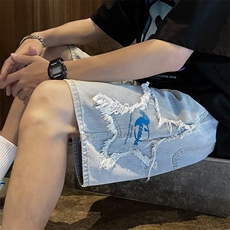 浅蓝色