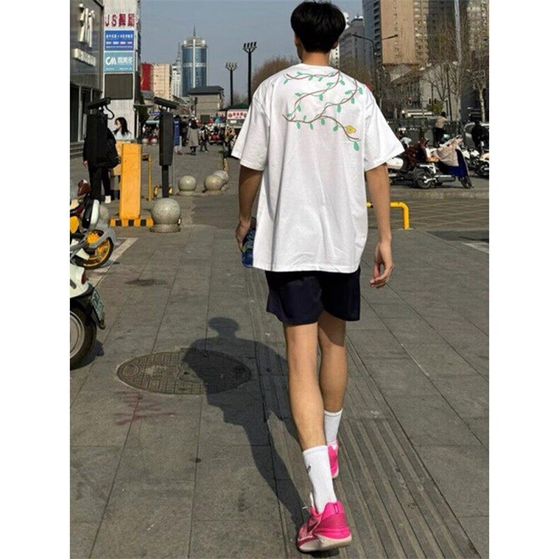 夏季新款港风美式刺绣设计感套头圆领短袖T恤男女ZX467-P33,男装T恤,星座313A(原308A-2)