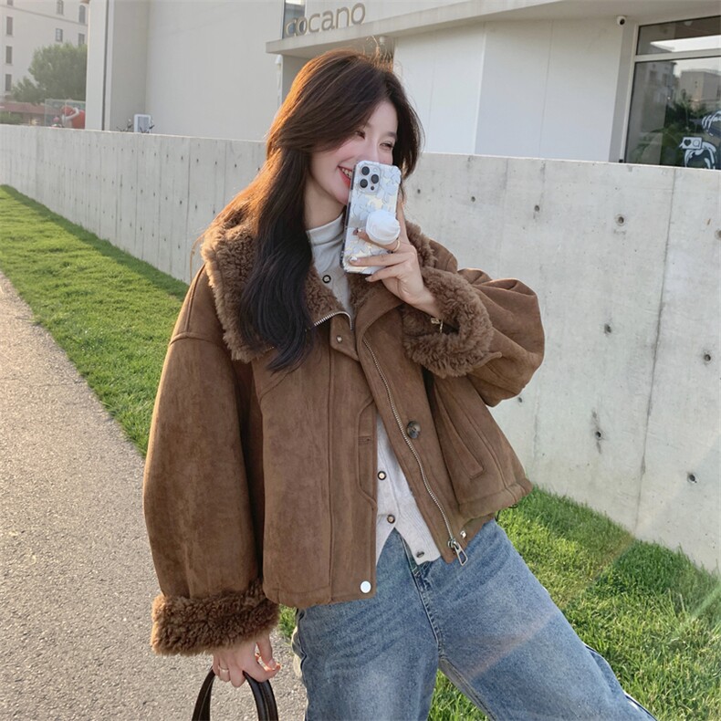 厚实的咖色皮毛一体外套2C151-W09-P225-K338,女装短外套,2C151