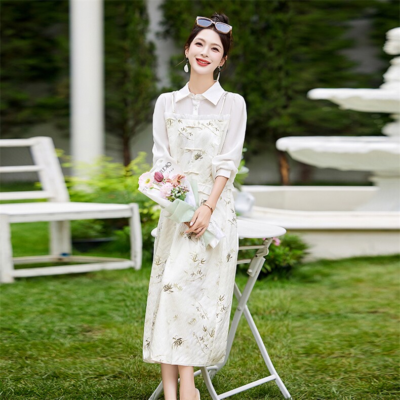 新中式国风碎花裙女2025春秋新款时尚气质清冷感半身裙,女装连衣裙,灵力轩