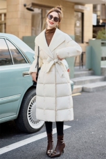 羽绒服女中长款过膝2024年新款冬季宽松海军领系腰带显瘦白鸭绒，女装羽绒服，火爆靓佳人