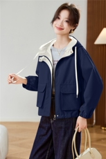 休闲撞色连帽短款外套女2025秋新款宽松百搭时尚洋气减龄夹克上衣，女装风衣，木子恋