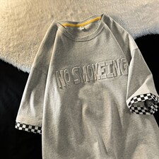 灰色