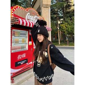 韩版潮流甜美趣味小羊提花黑色保暖毛衣女秋冬季新款宽松针织衫潮图片