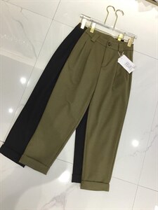 秋冬新款现货，休闲白搭小脚卷边西裤显瘦款图片