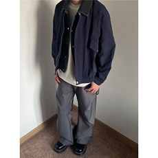 藏蓝色