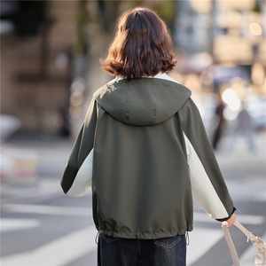 档口现货2025年冬季新款女装休闲/淑女三合一冲锋衣派克服两件套图片