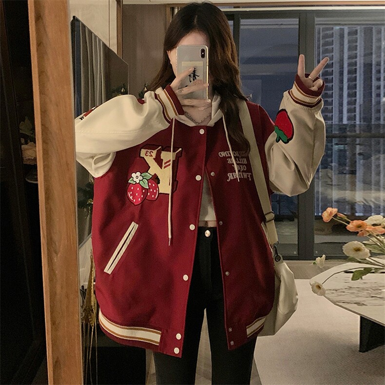 2025春季新款重工刺绣草莓棒球服女学院风时尚休闲外套女C755-110图片
