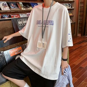 【】A003-HT1179-P25夏装新款可爱熊印花男士短袖T恤 女模1图片