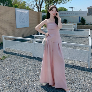 粉色法式简约甜美风吊带上衣套装女2025夏季新款高腰阔腿裤两件套图片