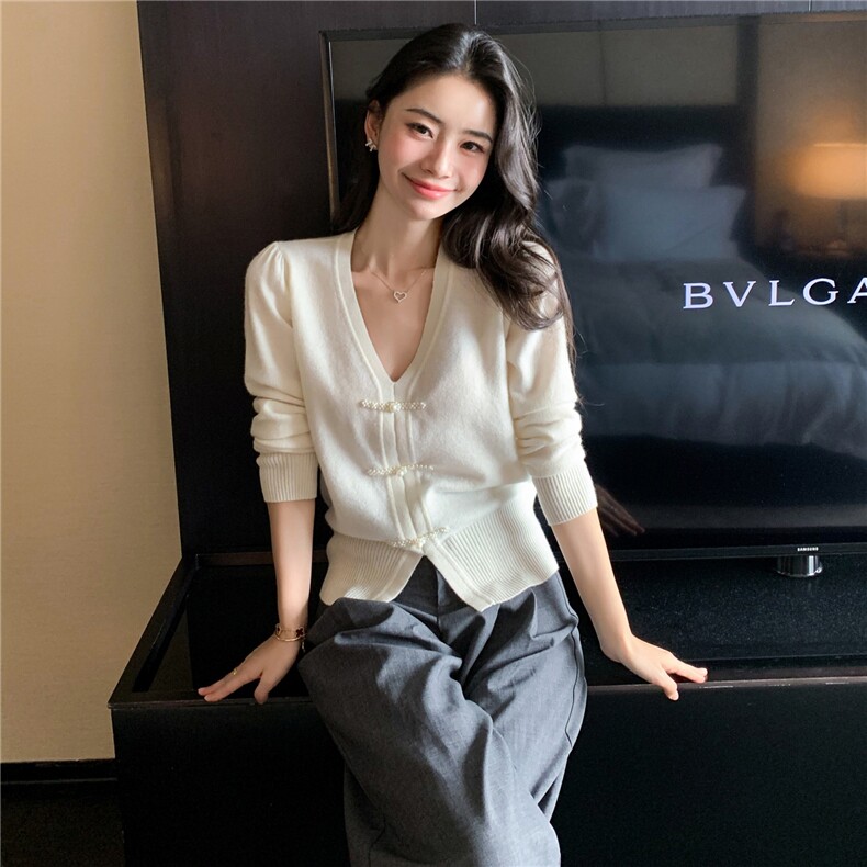 2025秋冬百搭时尚简约v领长袖开衫舒适百搭,女装羊绒衫,玛卡隆羊绒