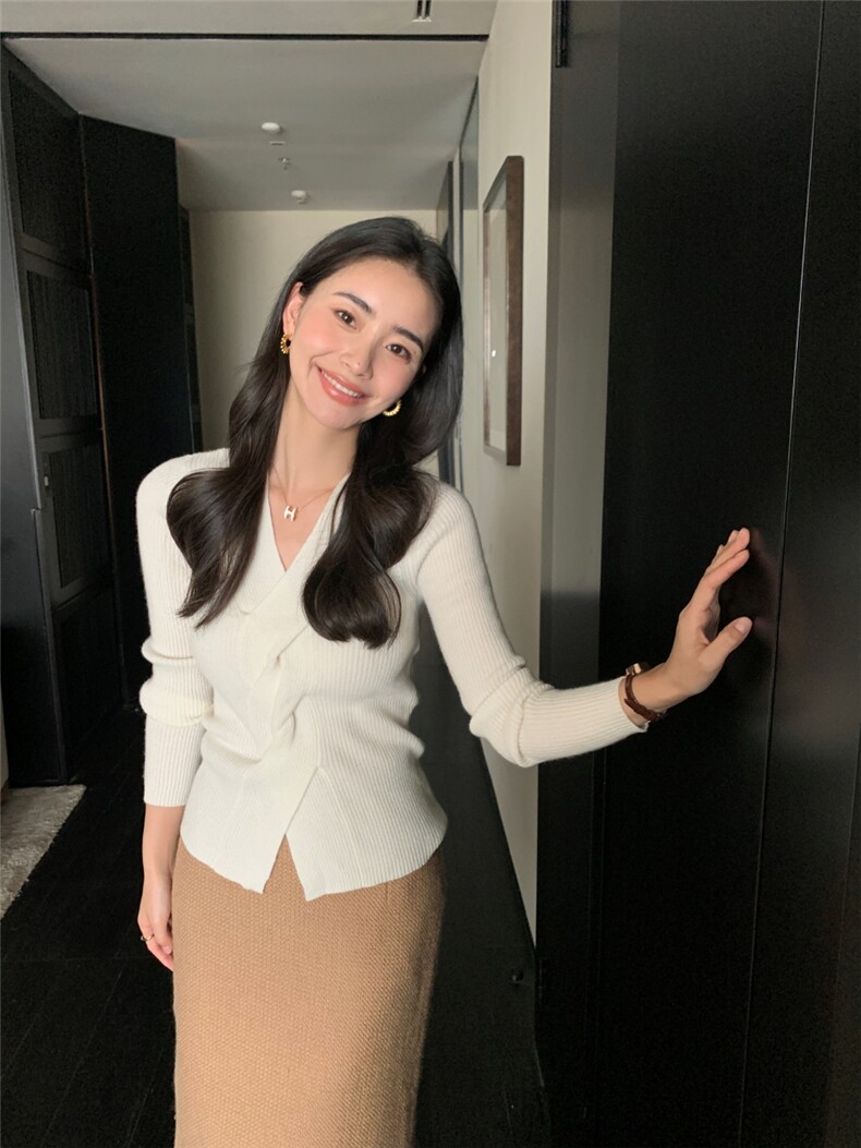 秋冬新款v领衫女修身套头毛衣保暖上衣针织衫打底,针织衫/毛衣,玛卡隆羊绒