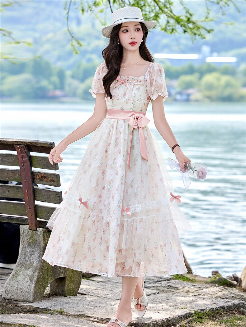 2026年夏季时尚潮流甜美浪漫印花连衣裙,女装连衣裙,江南富贵女