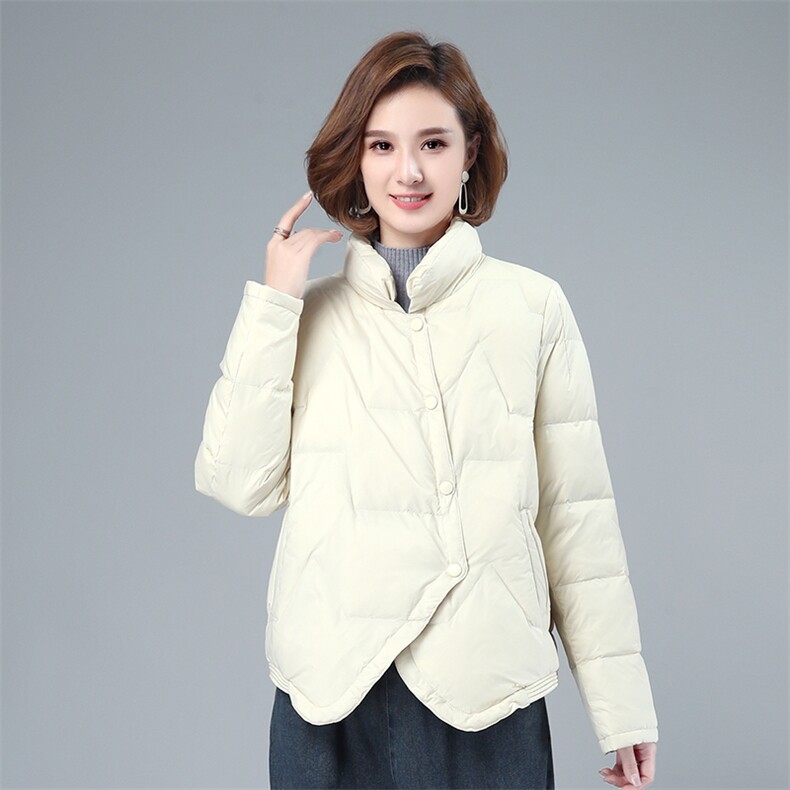 2022冬季休闲修身显瘦短款羽绒服外套舒适保暖外套，女装羽绒服，叶笙衣