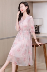 高端真丝连衣裙女夏季2025新款V领显瘦气质女人味减龄桑蚕丝裙子，女装连衣裙，阿舍尔精品