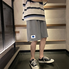 灰色