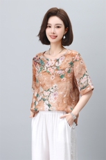 杭州大牌真丝妈妈t恤女士2024新款夏洋气中年重磅桑蚕丝衬衫上衣，女装套装/套裙，凝聚力