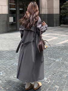 复古氛围立领压褶腰带风衣外套女2025春秋季新款显瘦气质长款外套图片