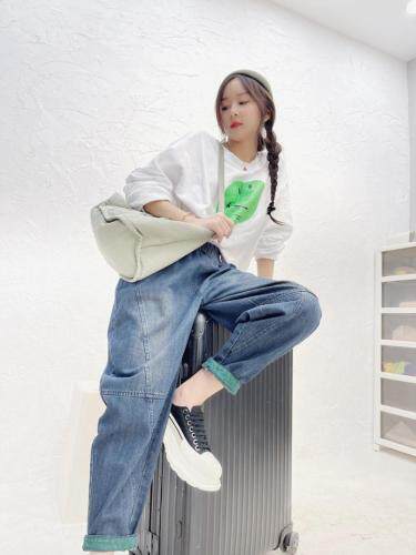 秋款牛仔萝卜裤，其它，玫瑰共和国