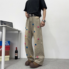 黄泥色