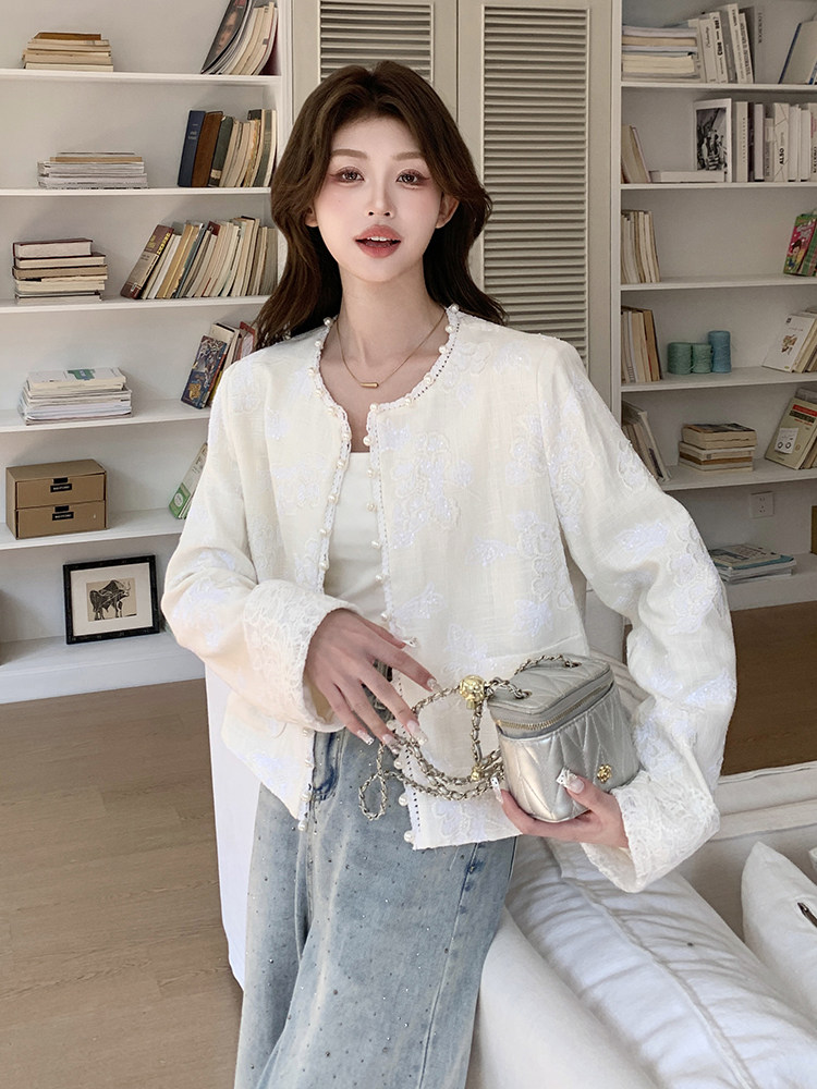 新中式刺绣亮片苎麻短外套女2025春季新款重工蕾丝钩花小香风上衣,女装短外套,浙宝208A