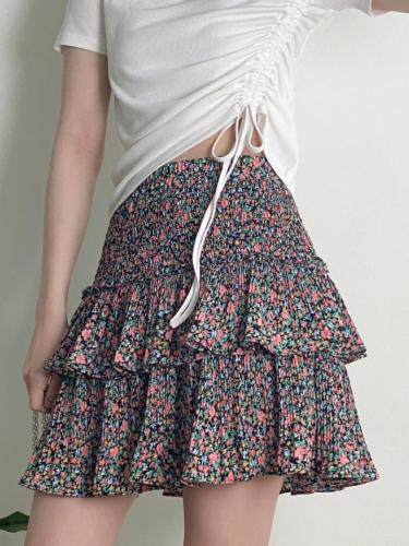 抽绳设计上衣?碎花蓬蓬半裙，女装半身裙，G7V7