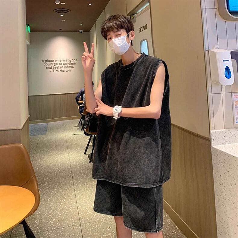 抖音得物品质二开240克重磅美式高街纯棉水洗做旧复古无袖T恤背心图片