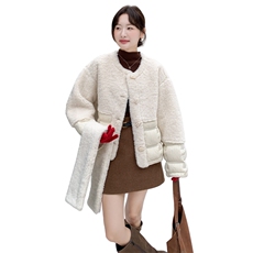 2025年冬季新款羊羔毛拼接羽绒服女90白鸭绒外套配围巾，女装羽绒服，1D102-1