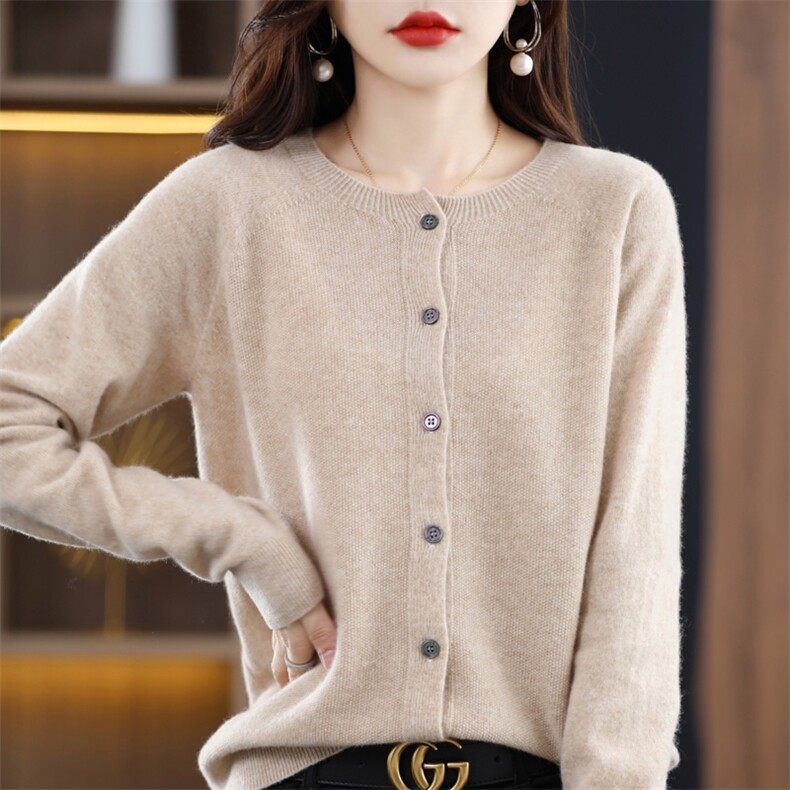 2025年秋季通勤单件长袖一线成衣桂花针开衫时尚百搭通勤简约，女装羊毛衫，三莲羊绒