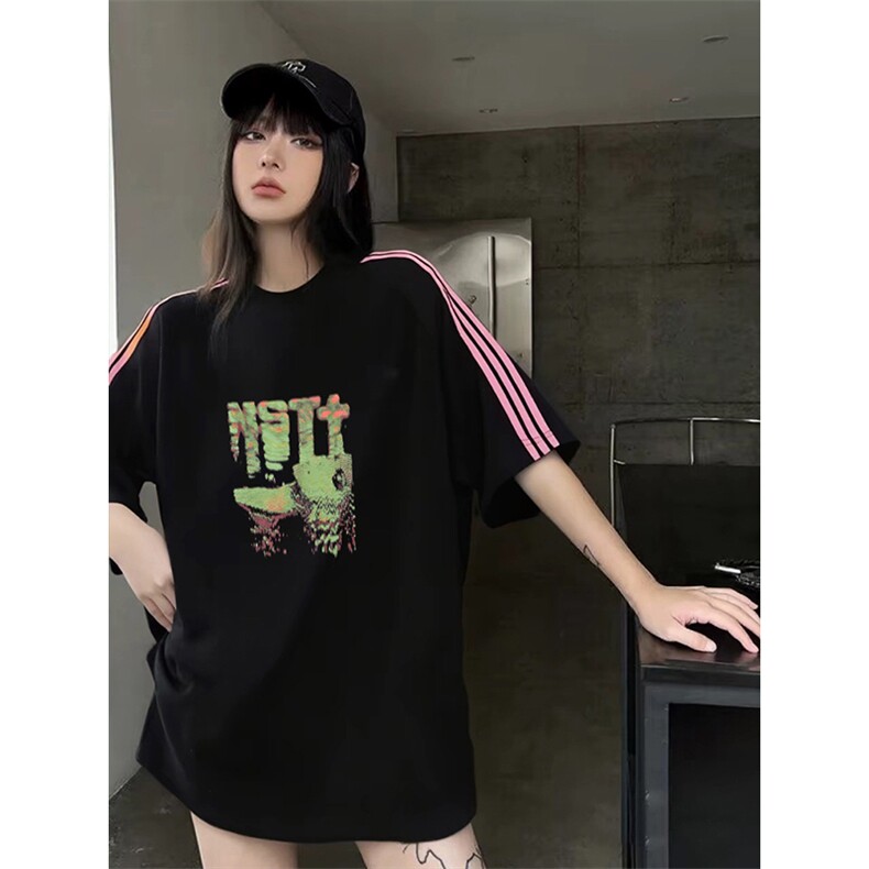抖音得物品质二开240克宽松纯棉美式潮牌印花三条杠中性风短袖T恤,男装T恤,电商A486