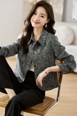 时尚气质小香风外套女春秋2026新款小个子修身显瘦减龄翻领短上衣，女装短外套，恋慕依尚