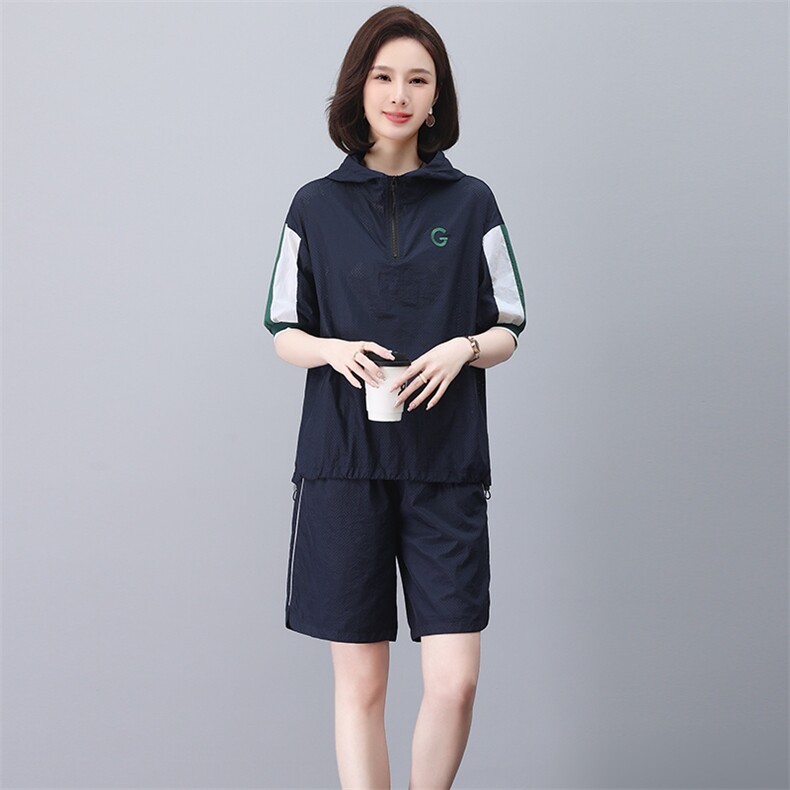 夏季短袖短款套装女2023新款洋气减龄连帽上衣宽松休闲时尚两件套，女装套装/套裙，忆绮罗