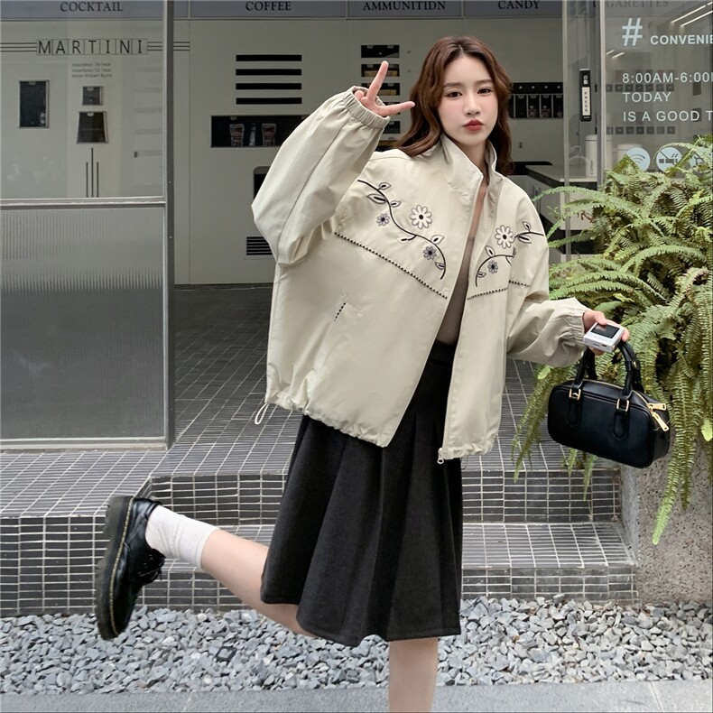 韩系休闲刺绣外套女2025秋季新款小众学院风慵懒风宽松气质夹克图片
