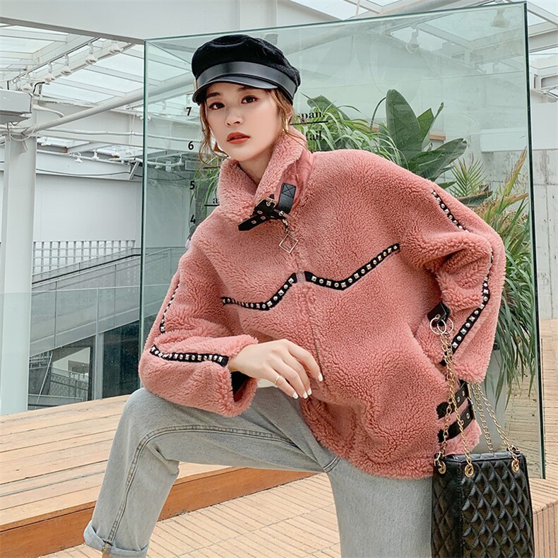 短款时尚潮流宽松优雅减龄纯色流行颗粒绒毛呢外套，女装毛呢外套，美吧服饰